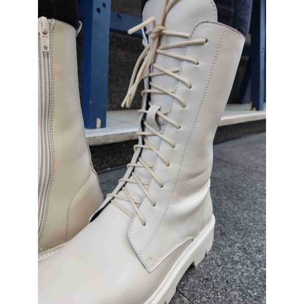 Bota piel militar con cremallera interior