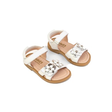 Sandalia niña flores plata pala ajustable